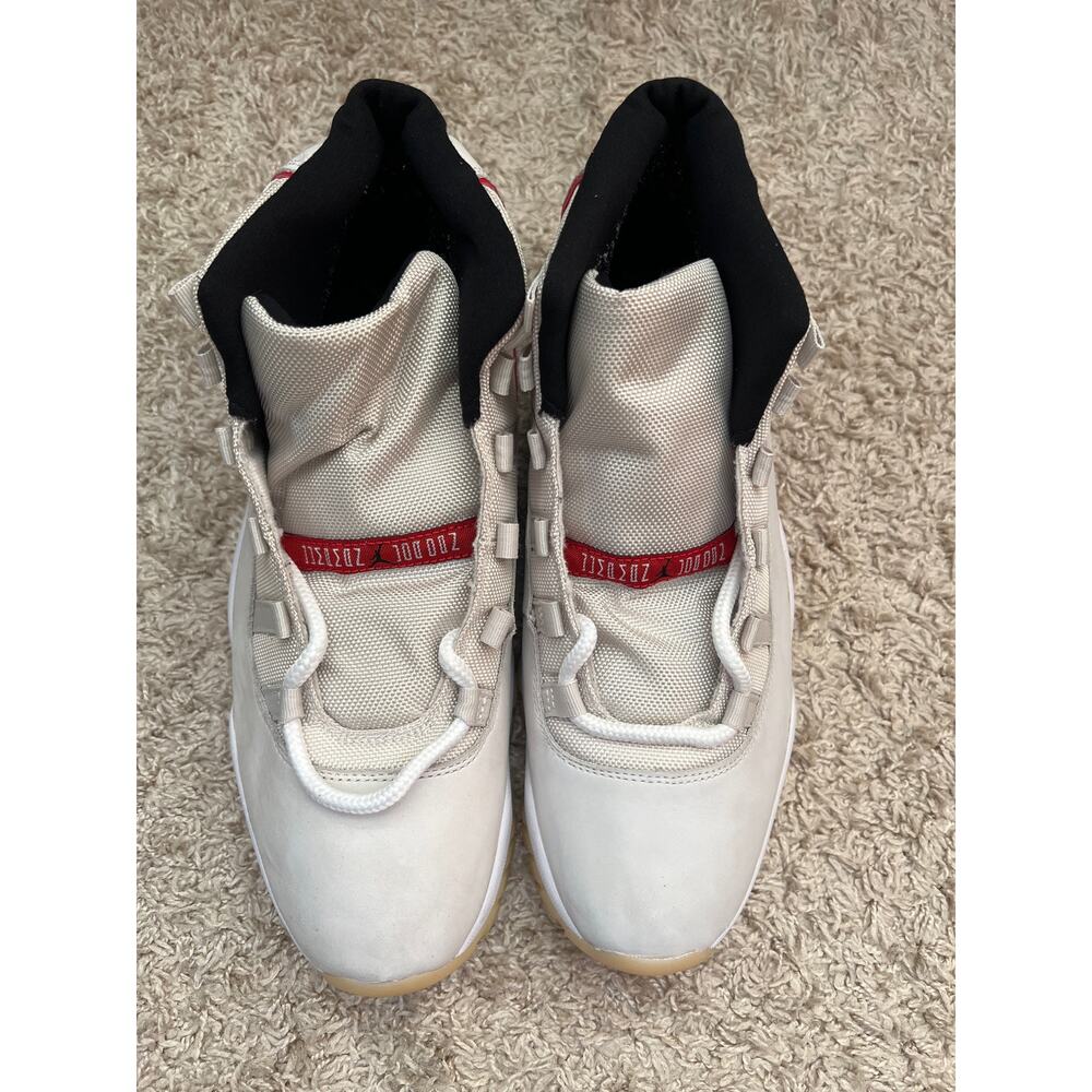 Air Jordan 11 Retro Platinum Tint Size 12 US Men’s - Authentic - Free Shipping - Picture 2 of 6